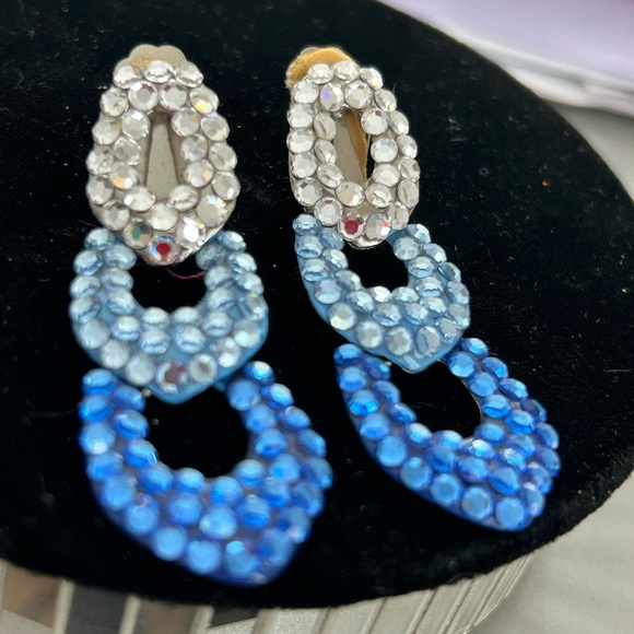 VINTAGE BELLINI 3 HALLOW DROP ROYAL BLUE, BLUE SKY, CLEAR SWAROFSKI CRYSTAL CLIP - Picture 4 of 11